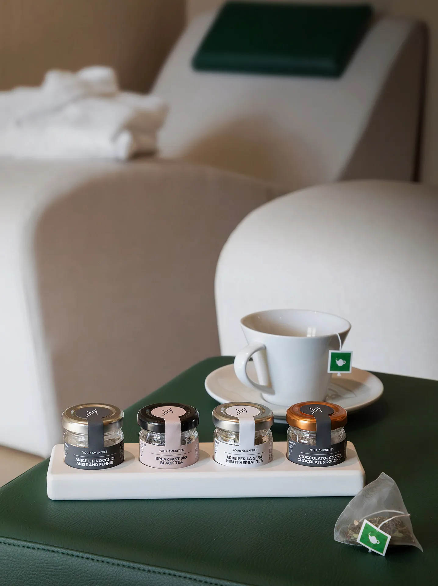 your-amenities-espo-ambientato
