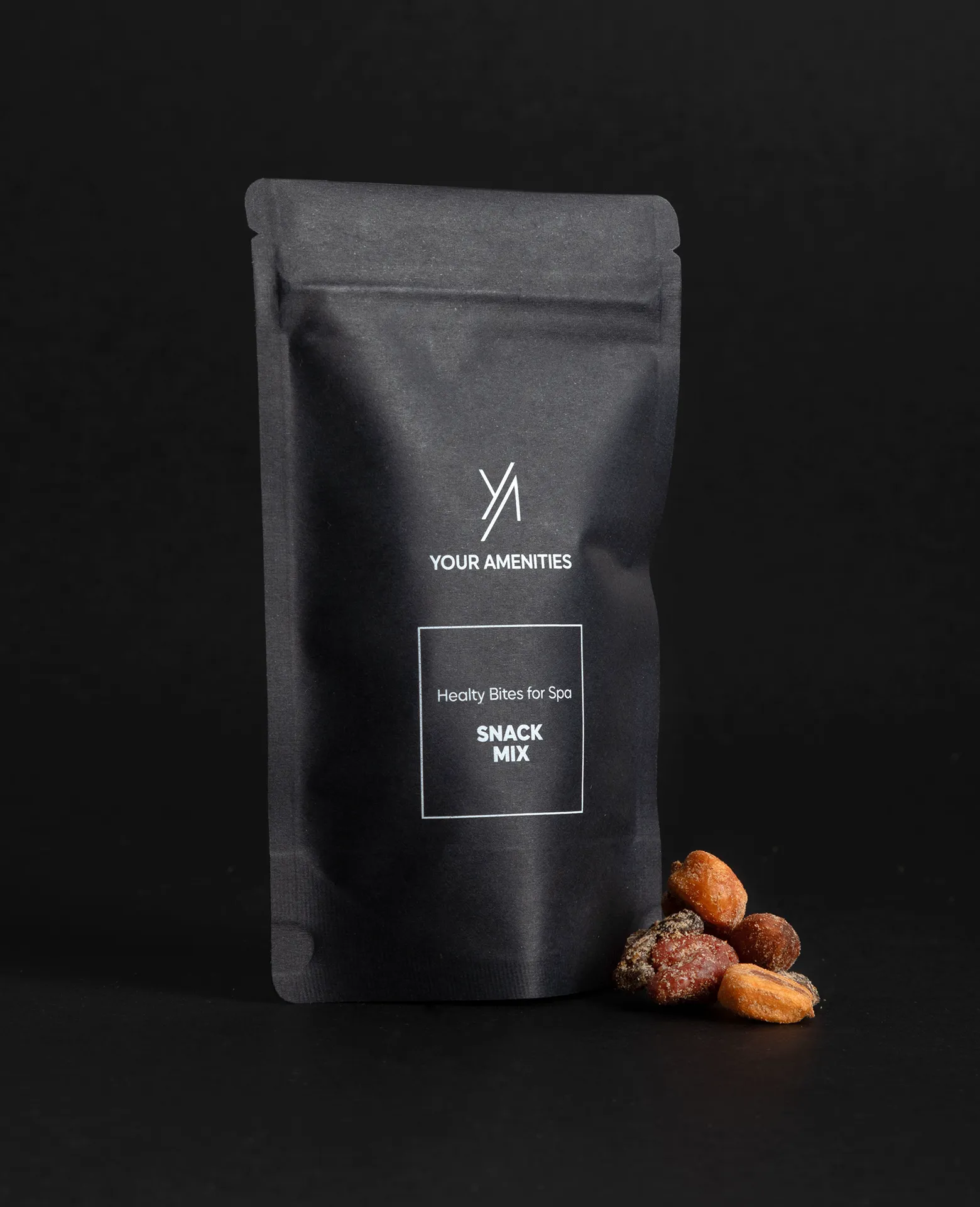 your-amenities-minibar-buste-2