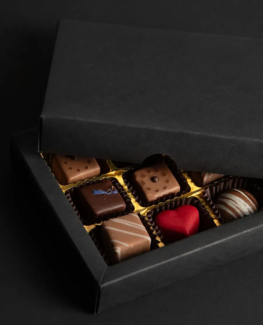 your-amenities-paper-emotions-1